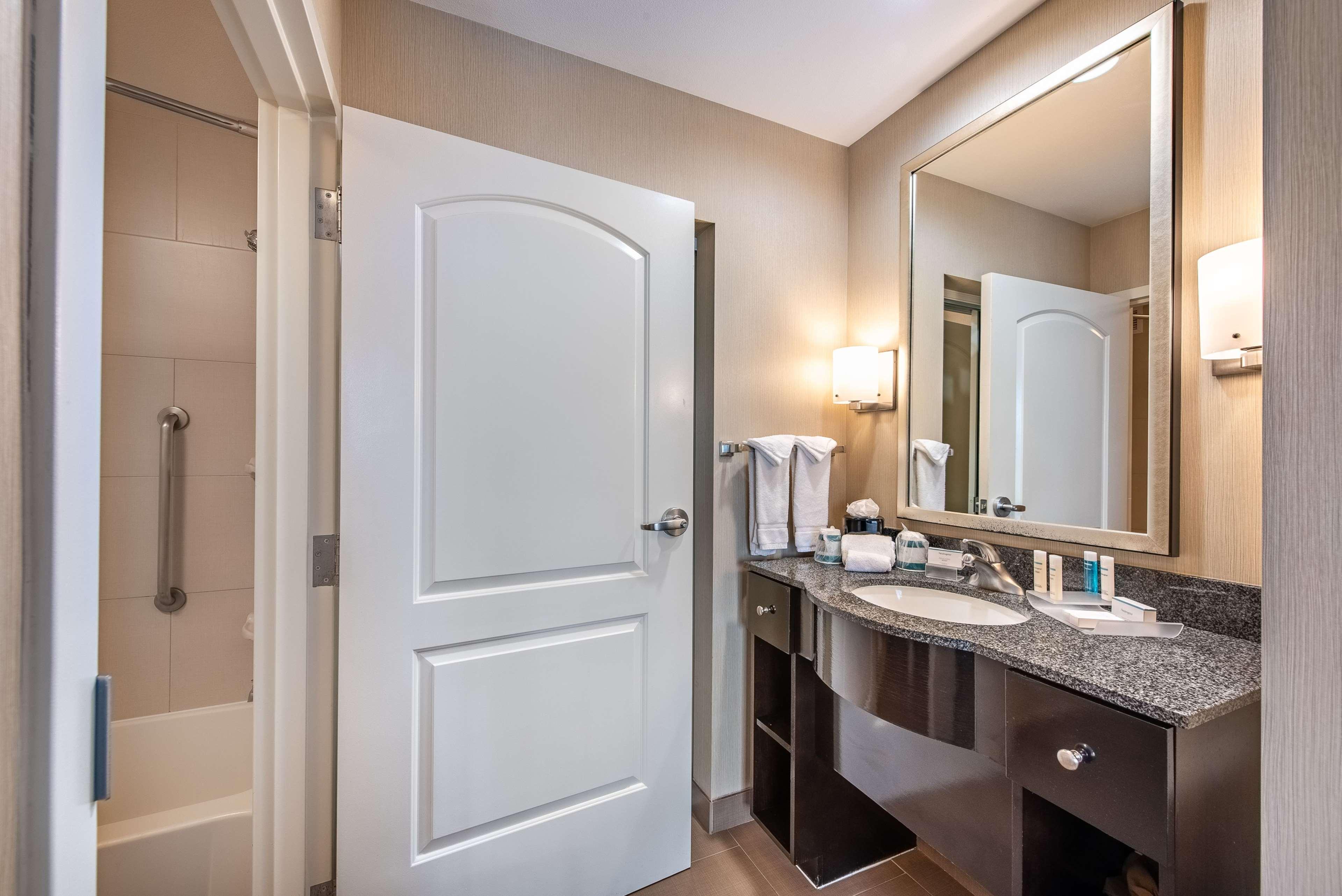 Homewood Suites By Hilton Oxnard/Camarillo Eksteriør billede