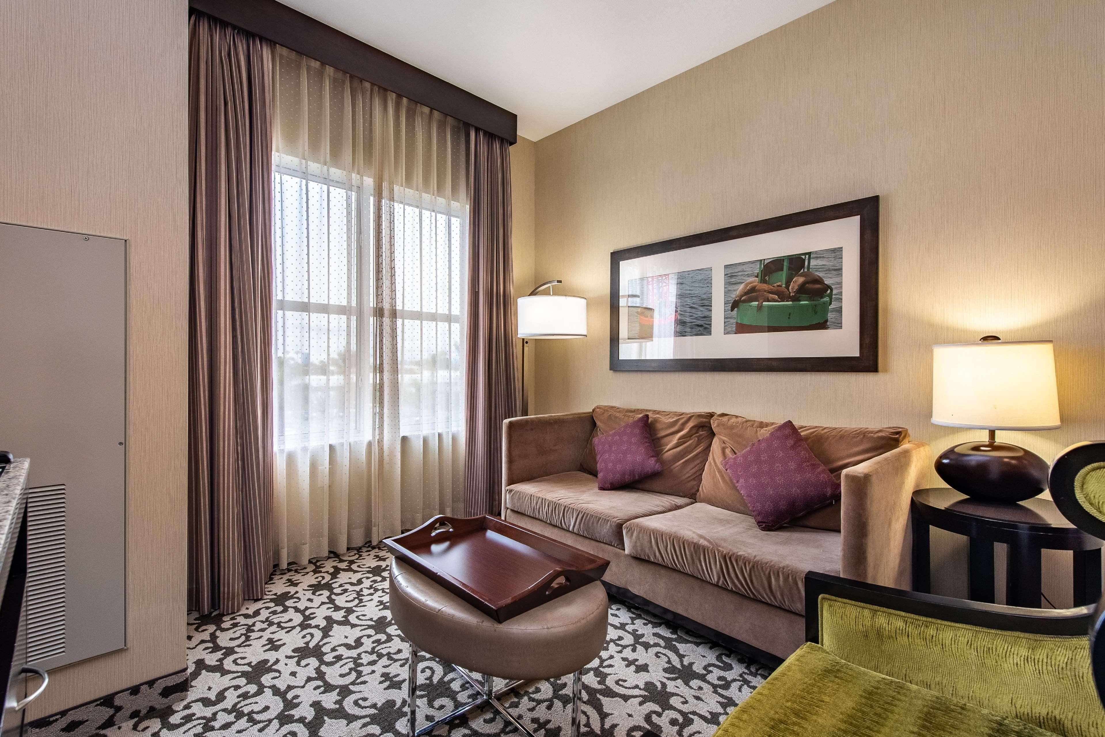 Homewood Suites By Hilton Oxnard/Camarillo Eksteriør billede