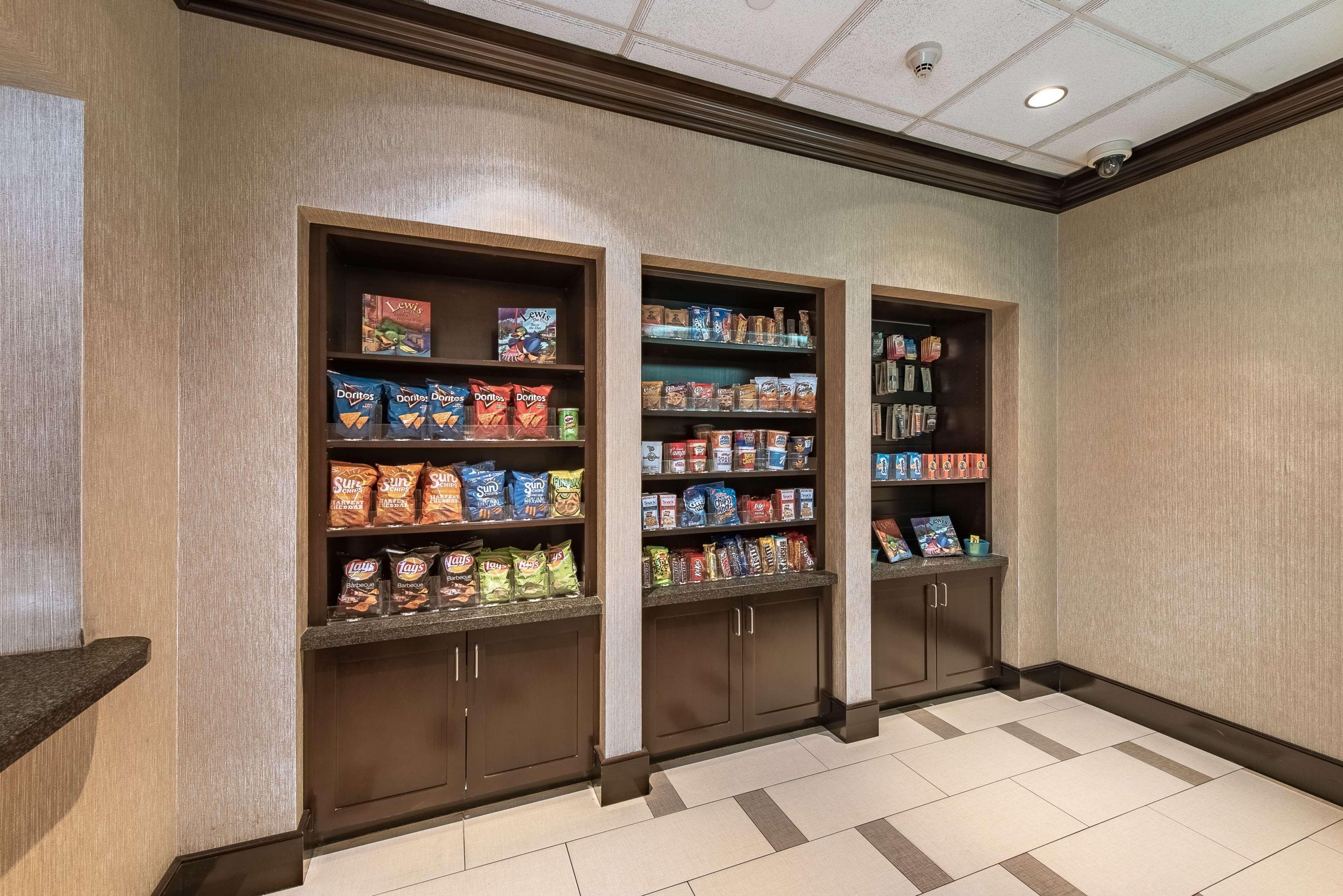 Homewood Suites By Hilton Oxnard/Camarillo Eksteriør billede